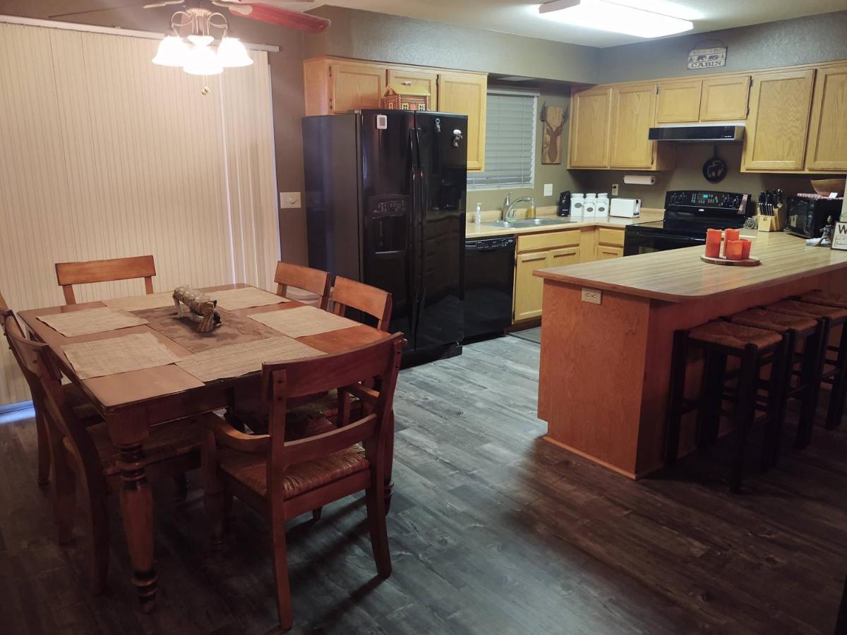 Your Home Away From Home! Pinetop-Lakeside Bagian luar foto